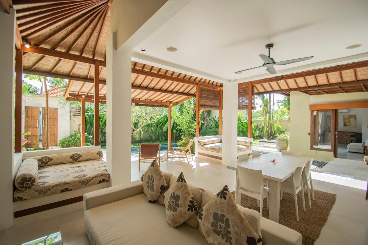 Villa Shanti, Sitara Villa Group Семиньяк Экстерьер фото