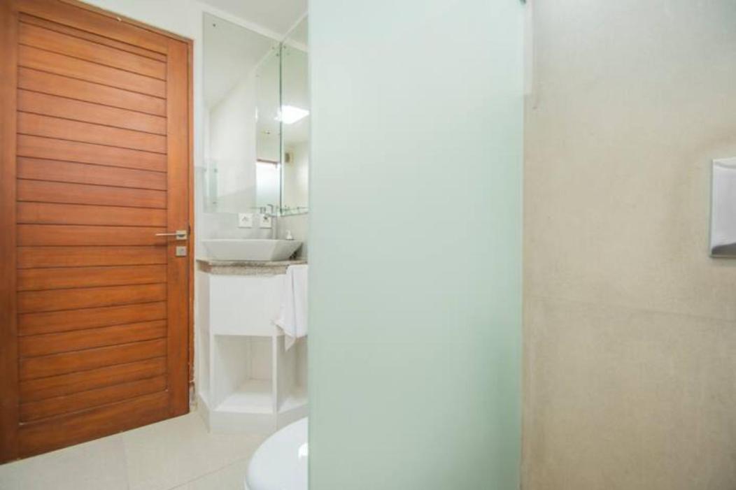 Villa Shanti, Sitara Villa Group Семиньяк Экстерьер фото