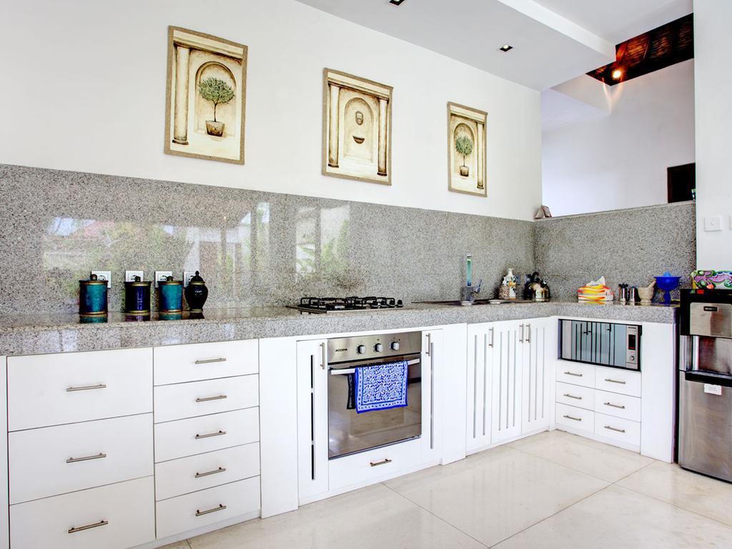 Villa Shanti, Sitara Villa Group Семиньяк Экстерьер фото